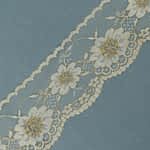 Lace White With Gold Lurex 6 Cm